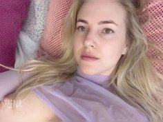 Hot dutch blonde sheena plays with vibrator - big tits real orgasm